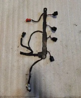 Citroen Berlingo Fuel injector wires 9633466480