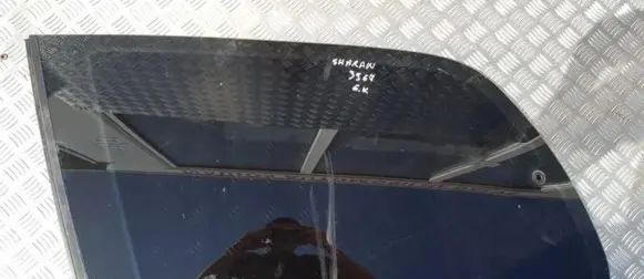 Volkswagen Sharan Rear side window