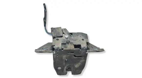 Opel Astra J Tailgate/trunk/boot lock/catch/latch 13500195