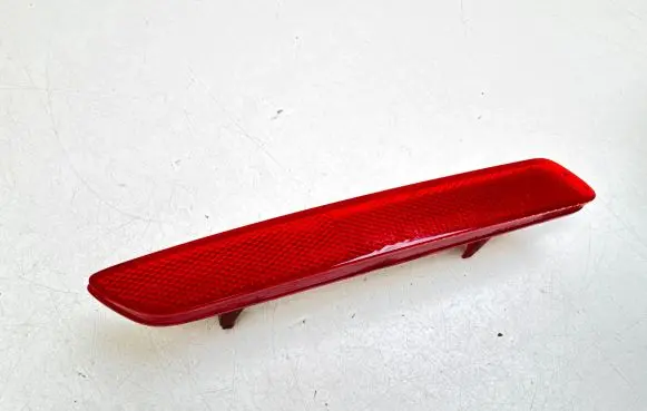 Honda CR-V Rear tail light reflector E110701