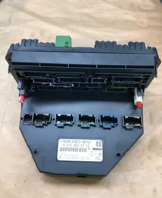 Mercedes-Benz C W204 Fuse module A2129005712 A2129025505 A2129015004