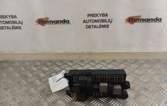 Mercedes-Benz E W211 Fuse module 2115454201