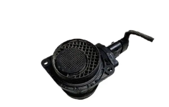 Volkswagen Golf IV Mass air flow meter 0281002757