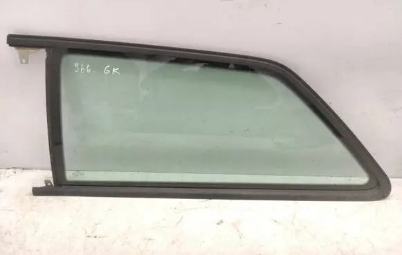 Rear side window