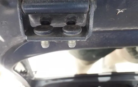 Mazda 323 Tailgate/trunk/boot hinge