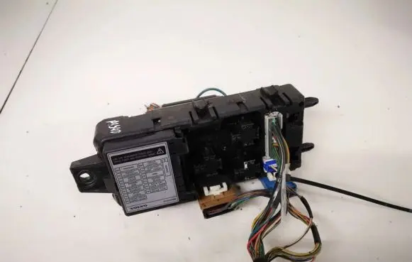 Volvo S40, V40 Fuse box set 30889989