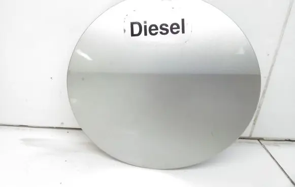 Toyota Corolla Verso AR10 Fuel tank cap