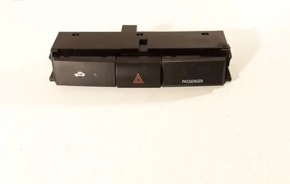 Toyota Corolla Verso AR10 Hazard light switch 153965 966306D