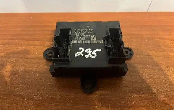 Land Rover Discovery Sport Door control unit/module GJ3214D620BA 10136990 14C236BA