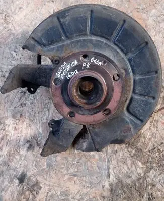 Skoda Octavia Mk2 (1Z) Front wheel hub