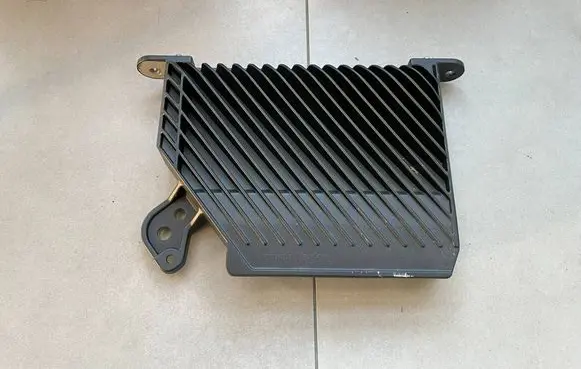 Volvo XC40 Sound amplifier 32359256
