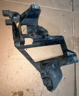 BMW X5 E53 Headlight/headlamp mounting bracket 224567