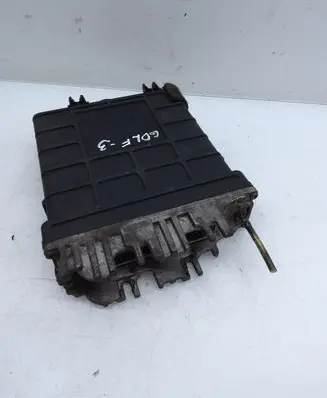 Volkswagen Golf III Engine control unit/module 0281001411 028906021DD