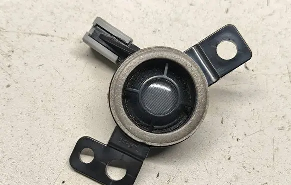 Hyundai Kona I Front door high frequency speaker 96310J9100