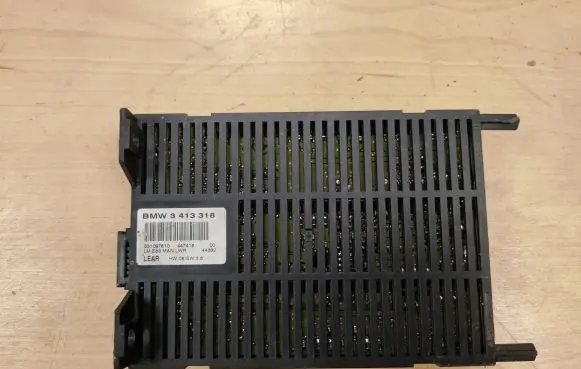 BMW X3 E83 Light module LCM 3413318