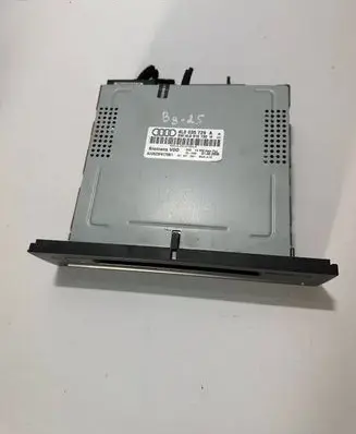 Audi Q7 4L CD/DVD changer 4L0035729A AUZ6Z3F8170811 4L0910730H