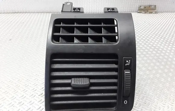 Volkswagen Touran I Dashboard side air vent grill/cover trim 1T0819703B