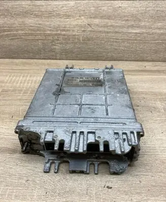 Volkswagen PASSAT B4 Engine control unit/module 028906021BD 0281001438
