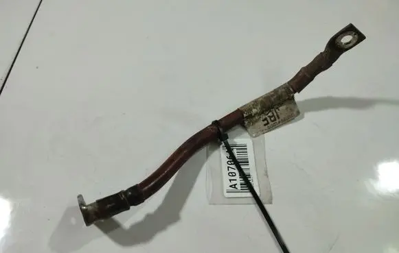 Opel Astra H Positive cable (battery) 13127074