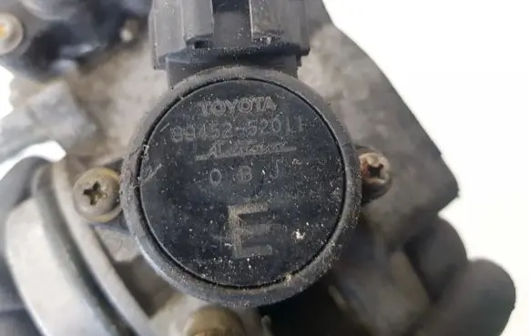 Toyota Yaris Throttle valve position sensor 8945252011 89452-52011