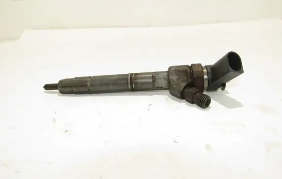 Mercedes-Benz B W245 Fuel injector 6400700787