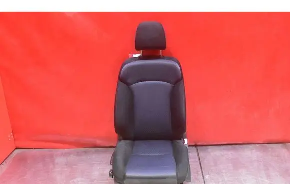 Lexus IS 220D-250-350 Front passenger seat 