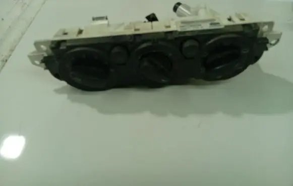 Ford Focus C-MAX Climate control unit P696073205062