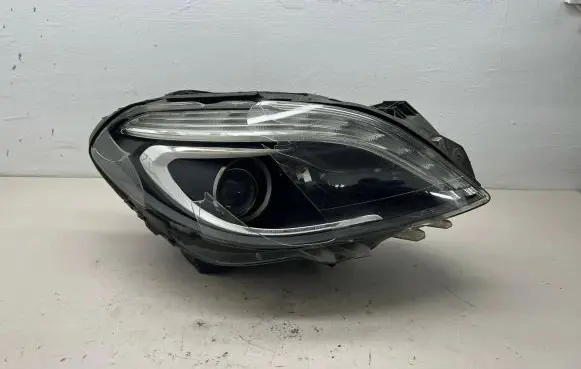 Mercedes-Benz B W246 W242 Headlight/headlamp A2468207861 030127128207