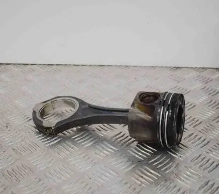 Mercedes-Benz ML W166 Piston A6420304120