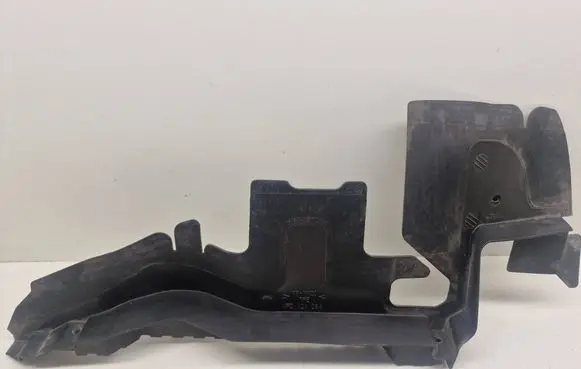 Audi A6 S6 C6 4F Intercooler air guide/duct channel 4F0121284