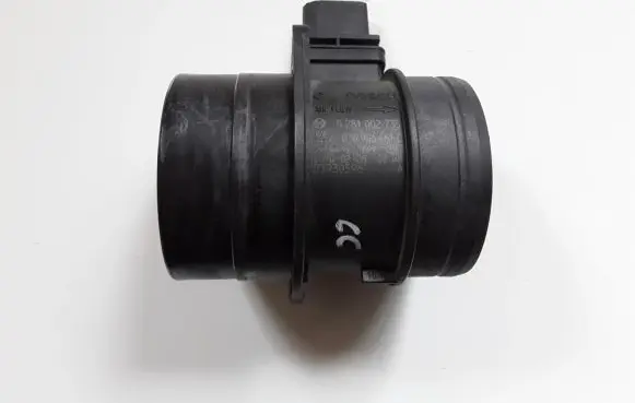 Volkswagen PASSAT B6 Mass air flow meter 03G906461C