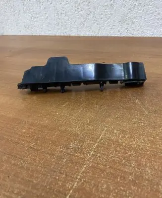 Land Rover Range Rover Sport L494 Front bumper mounting bracket 00017530 E613