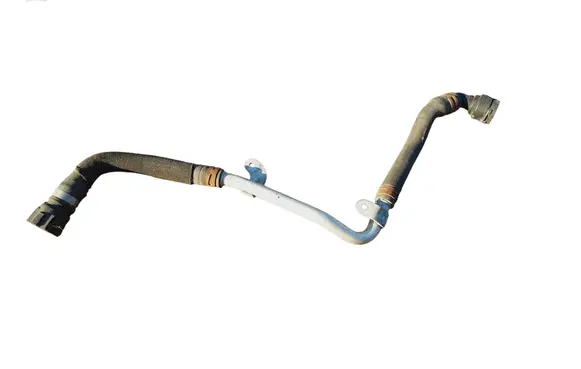 Engine coolant pipe/hose