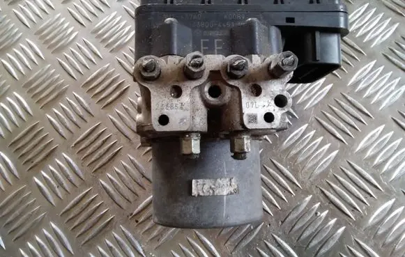 Mazda 6 ABS Pump GAM7437A0 1338004451
