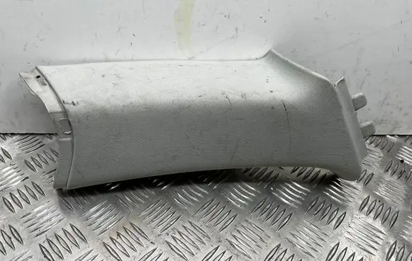 Skoda Superb B6 (3T) (C) pillar trim 3T9867287 631230472 608UJ8