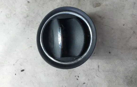 Ford Galaxy Dash center air vent grill 6M21U018B09A