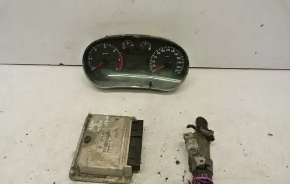 Engine ECU kit and lock set