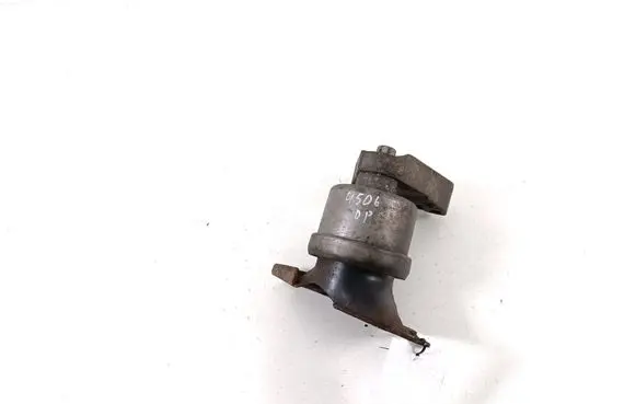 Volkswagen Transporter - Caravelle T5 Engine mount bracket 7E0199256J