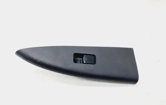 Nissan Note (E11) Electric window control switch