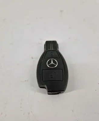 Mercedes-Benz A W169 Ignition key/card 