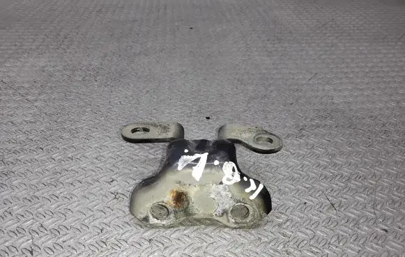 Toyota Corolla Verso AR10 Rear door upper hinge