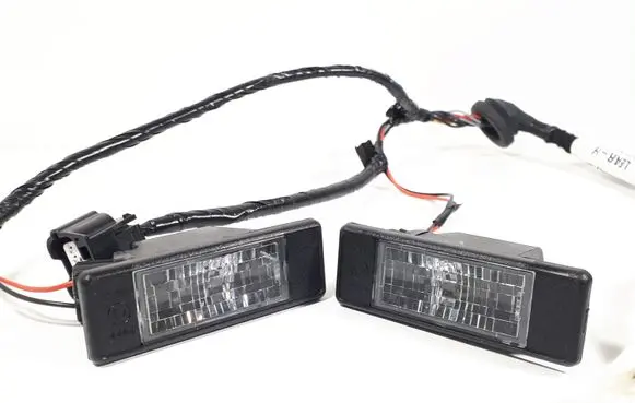 Nissan Qashqai Number plate light 240844EA0A 25300100