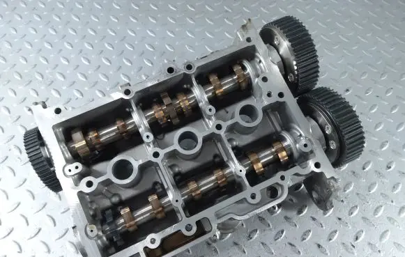 Skoda Fabia Mk4 (6VA) Engine head 05C103469B