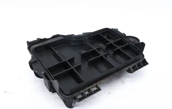 Audi A8 S8 D3 4E Fuse box cover 4E1937128A