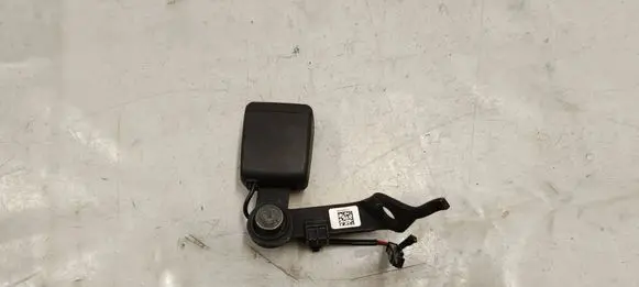 BMW 3 G20 G21 Rear seatbelt buckle 744203104
