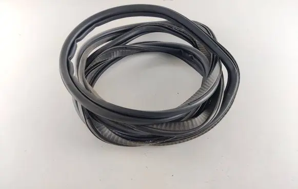 Mercedes-Benz Vito Viano W447 Loading door rubber seal (on body) 