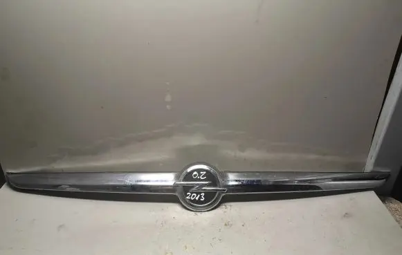 Opel Zafira C Tailgate trim 20907405 99715500 321228108