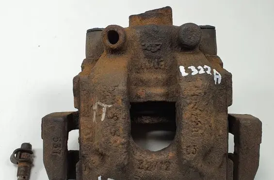 Land Rover Range Rover L322 Rear brake caliper