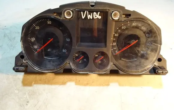 Volkswagen PASSAT B6 Speedometer (instrument cluster) A2C53042108