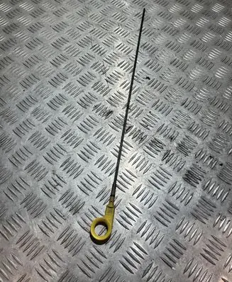 Audi Q3 8U Oil level dip stick VW25243